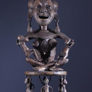 Maternité Tikar en bronze